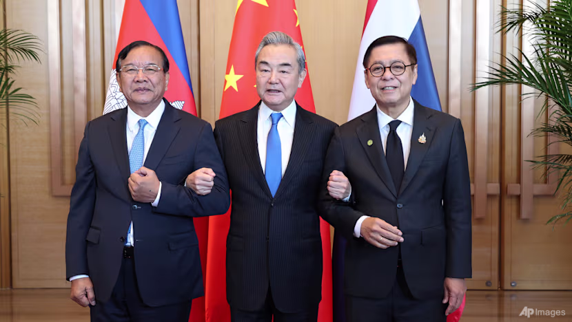 You are currently viewing La Thaïlande le Cambodge s’accordent sur la ‘consolidation du cessez-le-feu’ dans une réunion tripartite au Yunnan